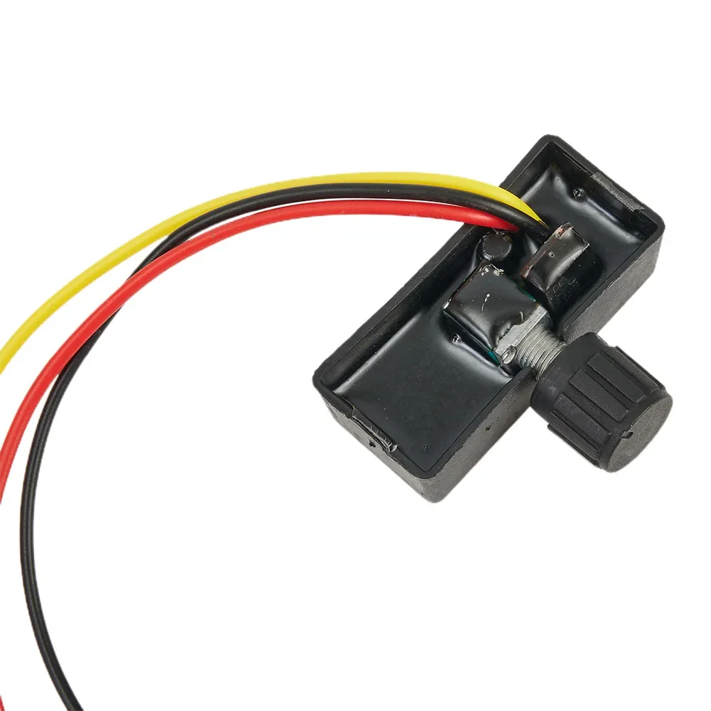 Electric Sprayer Accessories Governor 12V Adjustment Water Pump Speed Switch Regulator Regulator DC Reflux Pump Positioner Part
Electric Sprayer Accessories Governor 12V Adjustment Water Pump Speed Switch Regulator Regulator DC Reflux Pump Positioner Part