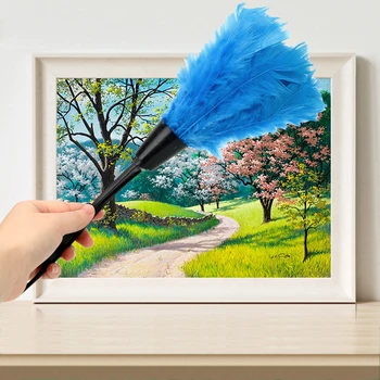 Um Guia Encantador para o Chaveiro Kuromi: Da Nostalgia à Funcionalidade 10 4 Colors Long Handle Dust Brush for Furniture Car Clean Soft Turkey Feather Duster Household Home Cleaning Tools