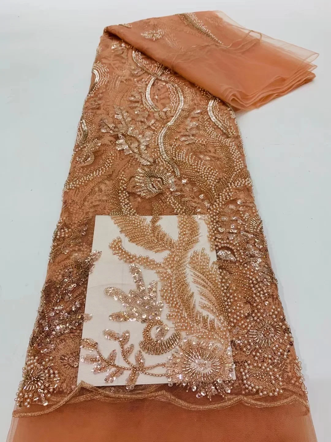 2022 Elegant Heavy Beaded Sequin Lace Fabric with Beads Nigeria 3D Embroidered Mesh Lace Fabric for Wedding Dress MX5251
2022 Elegant Heavy Beaded Sequin Lace Fabric with Beads Nigeria 3D Embroidered Mesh Lace Fabric for Wedding Dress MX5251