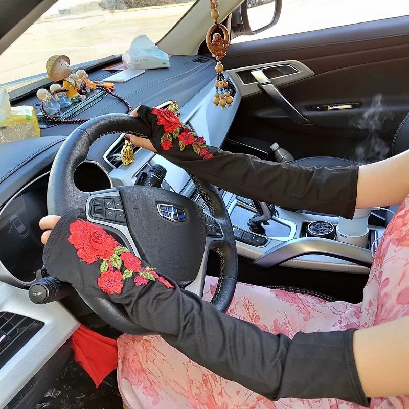Fashion Hands UV Protection Suncreen Black Gloves For Driving Women Long Fingerless Embroidered Floral Gloves
Fashion Hands UV Protection Suncreen Black Gloves For Driving Women Long Fingerless Embroidered Floral Gloves