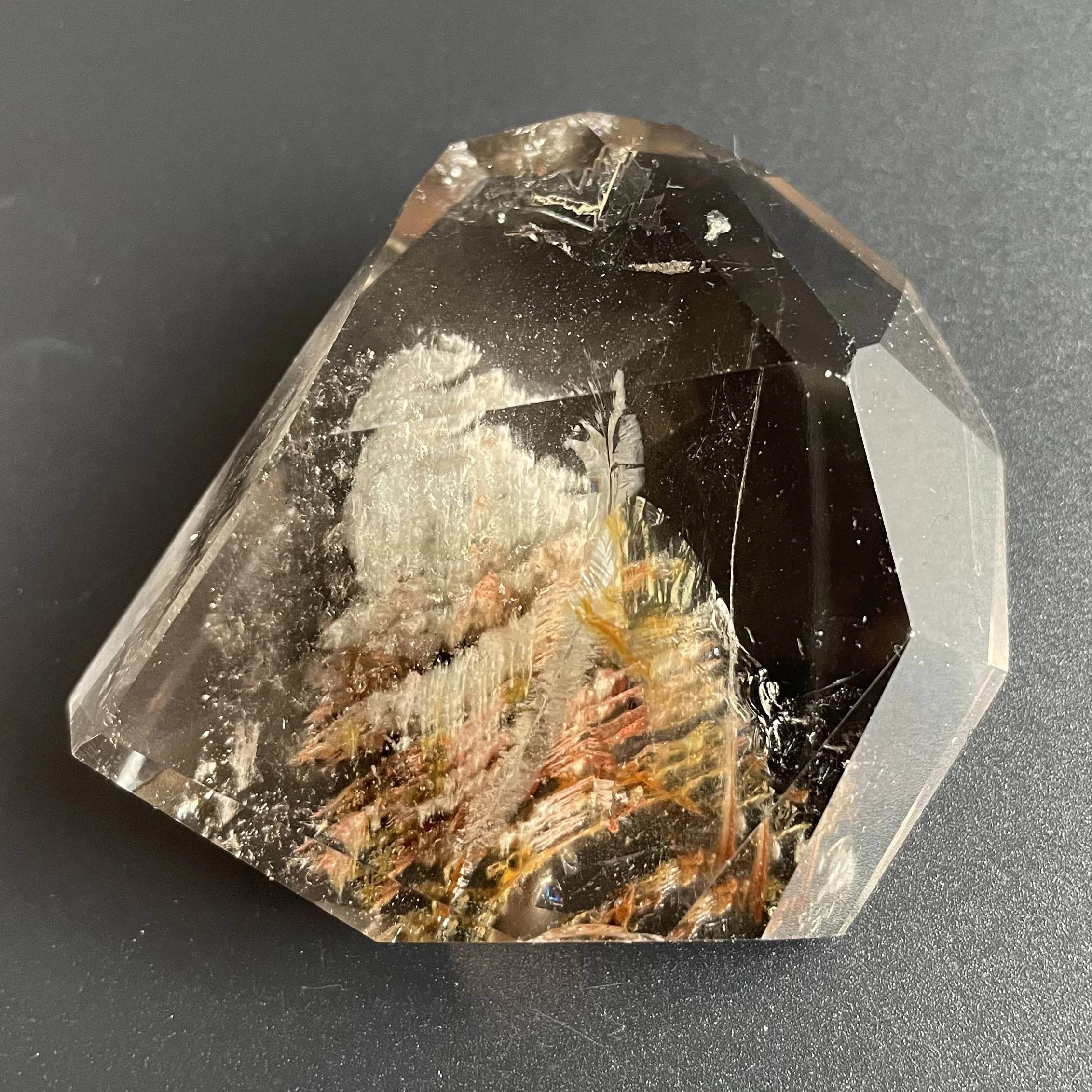 159g Natural Green Phantom Free Form Crystal Rock Decoration Rough Polished Quartz Stone Healing Z1084
159g Natural Green Phantom Free Form Crystal Rock Decoration Rough Polished Quartz Stone Healing Z1084
