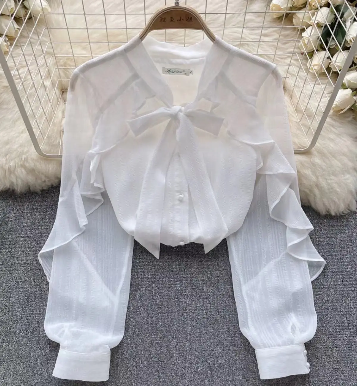 White Shirt Female 2023 Autumn New Fashion Ruffles Simple Chiffon Blouse Top For Women
White Shirt Female 2023 Autumn New Fashion Ruffles Simple Chiffon Blouse Top For Women