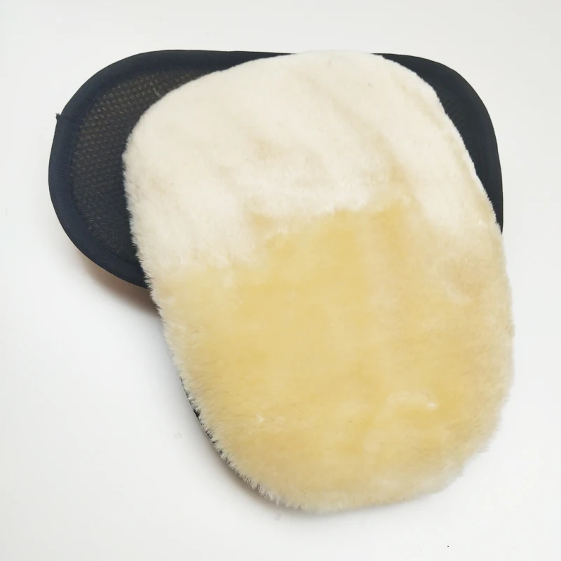 1PC Car Washer Microfiber Wool Soft Glove Auto Cleaning Tools Car Styling Clean Brush Motorcycle Washer Cars Detailing
1PC Car Washer Microfiber Wool Soft Glove Auto Cleaning Tools Car Styling Clean Brush Motorcycle Washer Cars Detailing