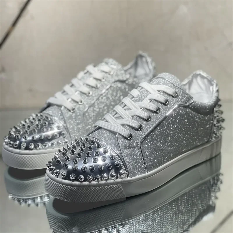 

Fashion Luxury Brands Red Bottom Low Top Silver Crystal Rivet Shoes For Men's Casual Flat Loafers Women's Wedding Party Sneakers