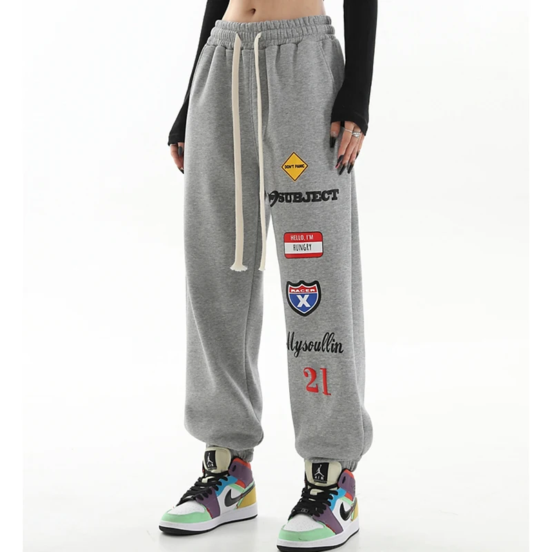 Harem Pants Women Oversize Harajuku Black Gothic Joggers Vintage Casual Fashion Y2k Streetwear Letter Print Punk Sweatpants
Harem Pants Women Oversize Harajuku Black Gothic Joggers Vintage Casual Fashion Y2k Streetwear Letter Print Punk Sweatpants