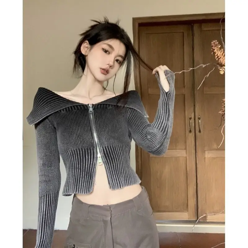 Deeptown Y2k Off Shoulder Sweaters Women Grunge Harajuku Pink Crop Knit Slash Neck Zipper Cardigan Aesthetic Korean Streetwear
Deeptown Y2k Off Shoulder Sweaters Women Grunge Harajuku Pink Crop Knit Slash Neck Zipper Cardigan Aesthetic Korean Streetwear