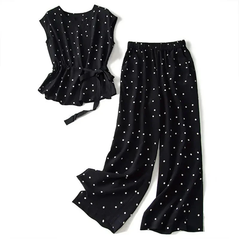 Fashion Black Polka Dot Chiffon Shirt and Pants Two-piece Suit Ummer Korean Wide-leg Pants Light Top Suit LOOSE Elastic Waist
Fashion Black Polka Dot Chiffon Shirt and Pants Two-piece Suit Ummer Korean Wide-leg Pants Light Top Suit LOOSE Elastic Waist