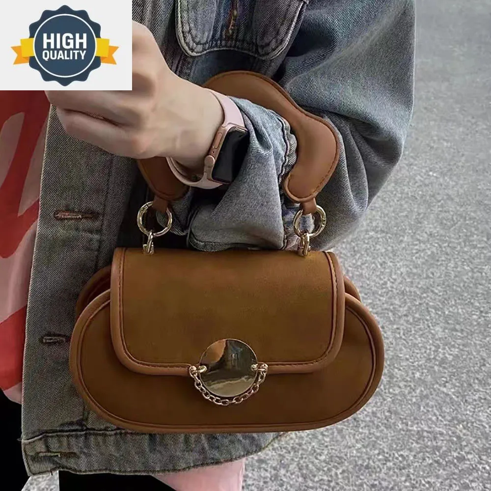 Женская сумка из текстурированной замши, винтажная, матовая, универсальная, коричневая, диагональная, для ношения на руке, маленькая, с цепочкой
Женская сумка из текстурированной замши, винтажная, матовая, универсальная, коричневая, диагональная, для ношения на руке, маленькая, с цепочкой