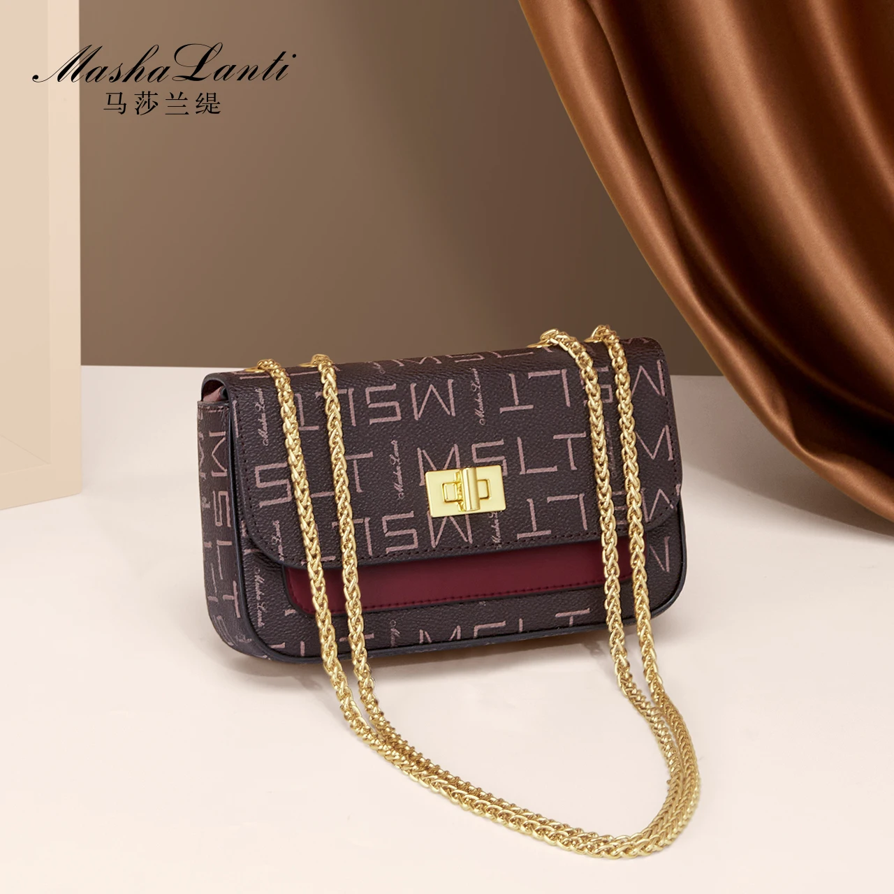 MashaLanti Brand Chain Shoulder Bags Women's Bag Fashion Small Square Bag Female Lady Crossbody Sling Bags 2022
MashaLanti Brand Chain Shoulder Bags Women's Bag Fashion Small Square Bag Female Lady Crossbody Sling Bags 2022