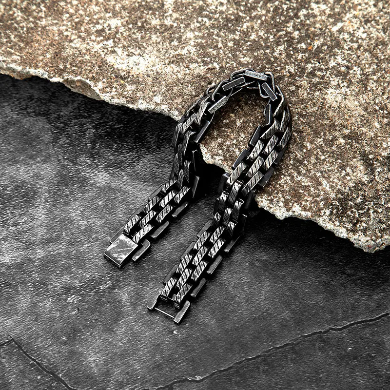 MKENDN Fashion Men Vintage Wide Chain Handmade Punk Rock Stainless Steel Motorcycle Hand Jewelry Retro Accessories
MKENDN Fashion Men Vintage Wide Chain Handmade Punk Rock Stainless Steel Motorcycle Hand Jewelry Retro Accessories