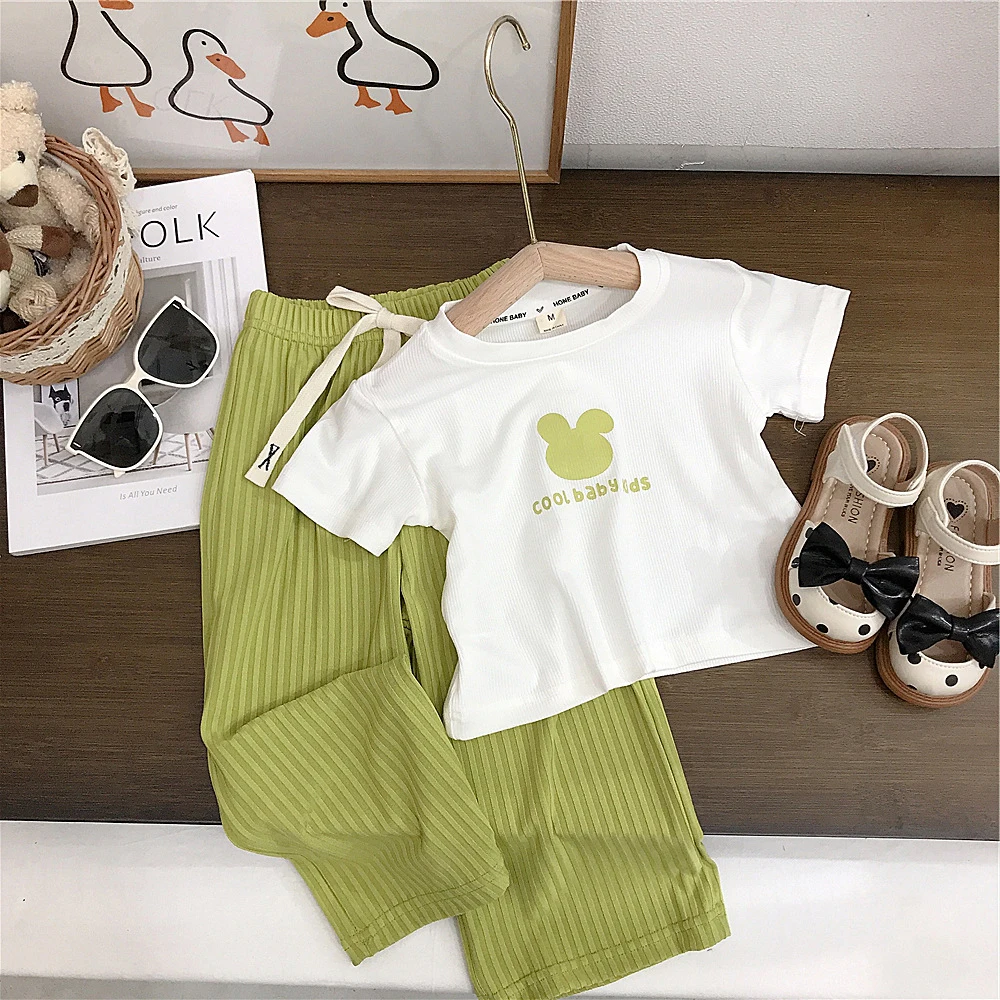 Casual Kids Girls T-shirts+Loose Pants 2Pcs Summer Children Clothes Sets Toddler Girl Short Sleeve T-Shirt Wide Leg Pants Suit
Casual Kids Girls T-shirts+Loose Pants 2Pcs Summer Children Clothes Sets Toddler Girl Short Sleeve T-Shirt Wide Leg Pants Suit