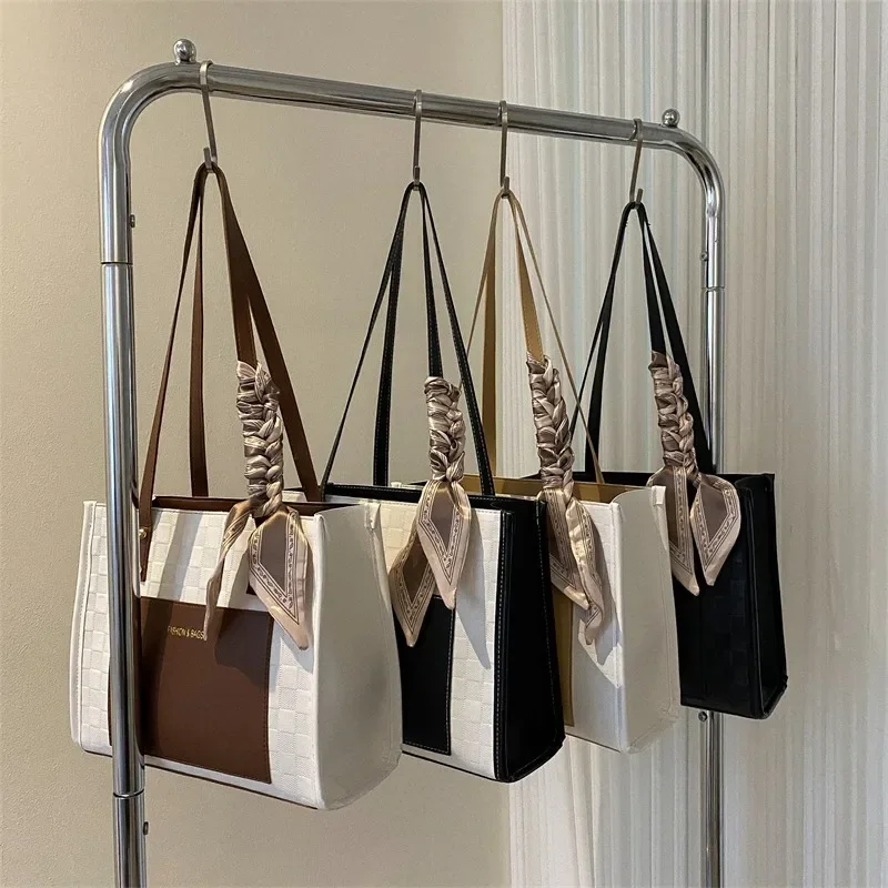 Bag Large Capacity, Fashionable and Versatile 2023 Autumn Winter New Silk Scarf Handheld Shoulder Bag Tote Bag Bags for Women
Bag Large Capacity, Fashionable and Versatile 2023 Autumn Winter New Silk Scarf Handheld Shoulder Bag Tote Bag Bags for Women