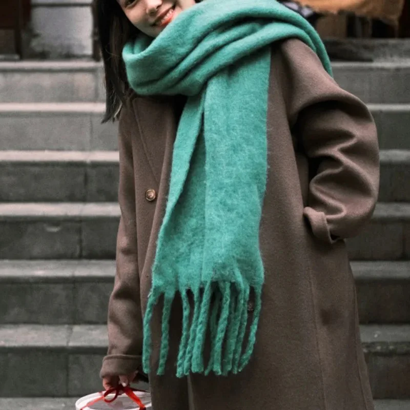 High Quality 2 Color Women's Runway Mohair Scarfs Fashion Versatile Soft Scarf Leisure Outdoor Warm Shawl New Autumn Winter 2023
High Quality 2 Color Women's Runway Mohair Scarfs Fashion Versatile Soft Scarf Leisure Outdoor Warm Shawl New Autumn Winter 2023