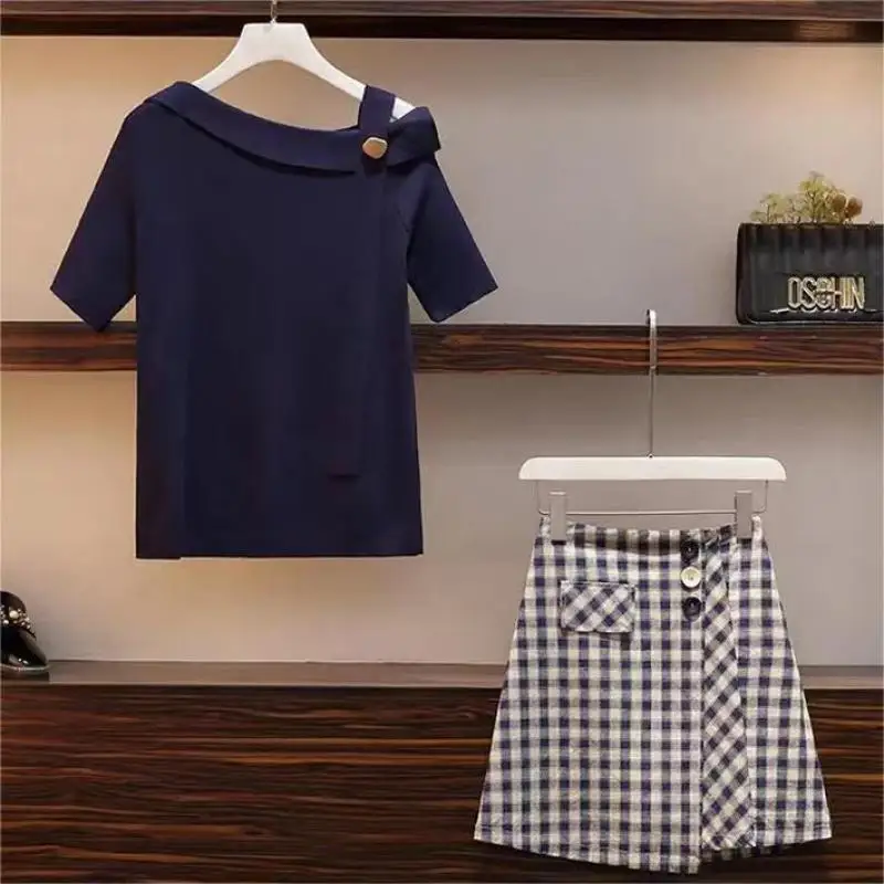 Summer Outfits Women's 2023 New Arrival Fashion Age Reducing Slim Off Shoulder Short Sleeve Top Half Skirt Two Piece Set
Summer Outfits Women's 2023 New Arrival Fashion Age Reducing Slim Off Shoulder Short Sleeve Top Half Skirt Two Piece Set