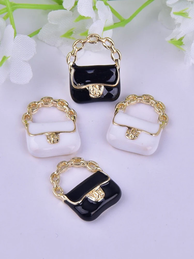Creative Mini Cute Dollhouse Miniature Decor Dollhouse Accessories Black White Handbag Miniature Model Kid Toy Gift 2022 New
Creative Mini Cute Dollhouse Miniature Decor Dollhouse Accessories Black White Handbag Miniature Model Kid Toy Gift 2022 New
