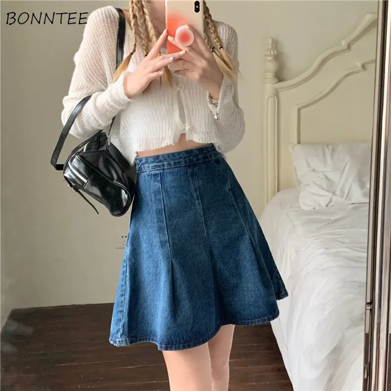 Denim Skirts Women Mini Pleated High Waist Retro Vintage All-match Students Feminine Harajuku Summer Casual Solid Clothes Trendy
Denim Skirts Women Mini Pleated High Waist Retro Vintage All-match Students Feminine Harajuku Summer Casual Solid Clothes Trendy