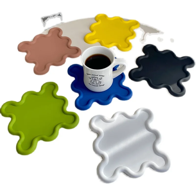 Nordic Style Silicone Coaster Heat-resistant High-temperature Resistant Thickened Soft Glue Color Insulation Mat Placemat MOOJOU
Nordic Style Silicone Coaster Heat-resistant High-temperature Resistant Thickened Soft Glue Color Insulation Mat Placemat MOOJOU