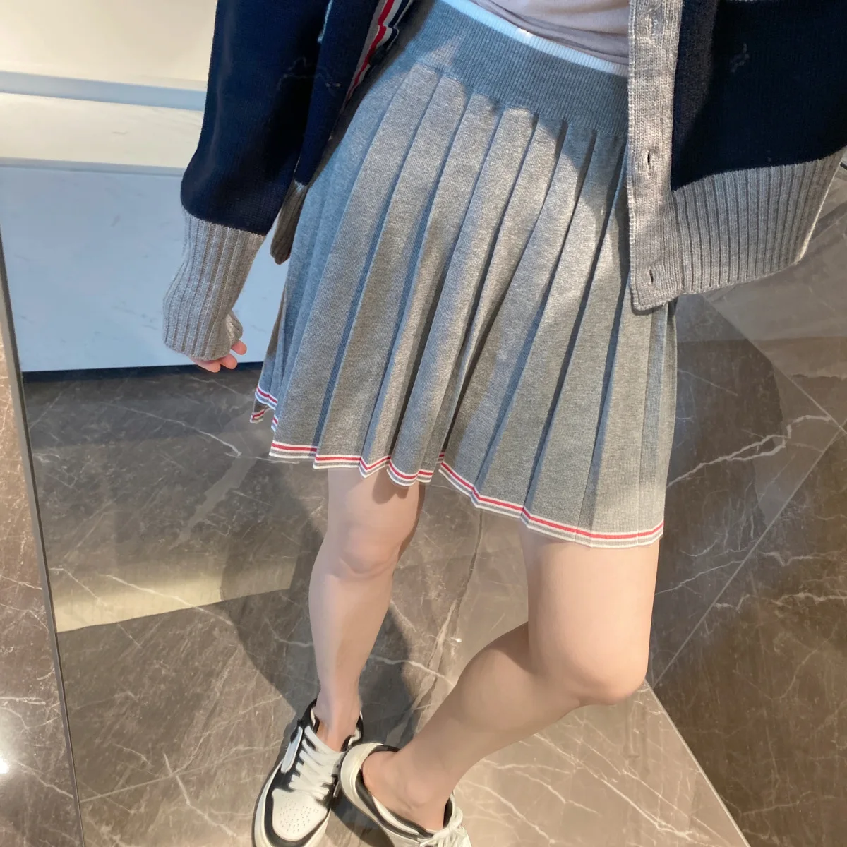 

Academy style knitted age reducing pleated skirt spring elastic waist A-line half body color contrast casual short skirt