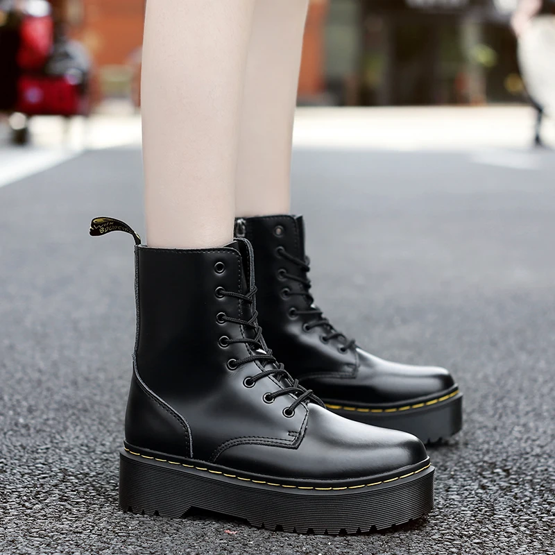 New Leather Boots Winter Ankle Shoes Embroidery Women Fashion Platform Chelsea Boots Unisex High Lace-up Zipper Women's Boots
New Leather Boots Winter Ankle Shoes Embroidery Women Fashion Platform Chelsea Boots Unisex High Lace-up Zipper Women's Boots