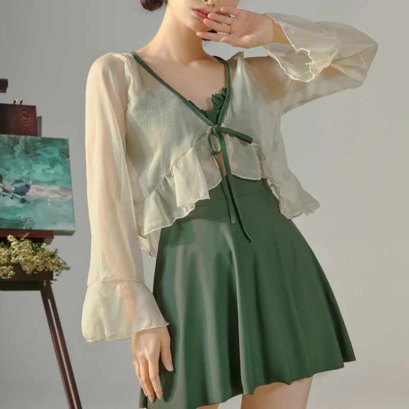 2022 Women's Swimsuit Long Sleeve Conservative Bathing Hot Spring Swimsuit Cover Belly One Piece Swimsuit Solid Color Swimsuit 
2022 Women's Swimsuit Long Sleeve Conservative Bathing Hot Spring Swimsuit Cover Belly One Piece Swimsuit Solid Color Swimsuit