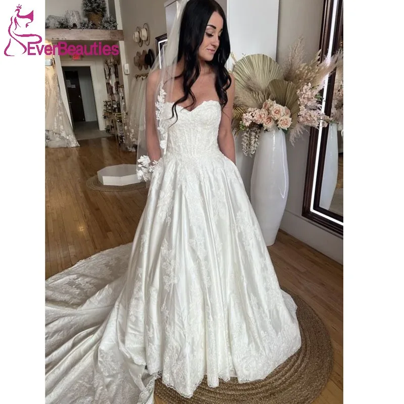 Vestidos De Novia Wedding Dresses Satin Applique Beach Wedding Gowns Robe De Mariee A-Line Sweetheart Bride Dress for Women 2023
Vestidos De Novia Wedding Dresses Satin Applique Beach Wedding Gowns Robe De Mariee A-Line Sweetheart Bride Dress for Women 2023