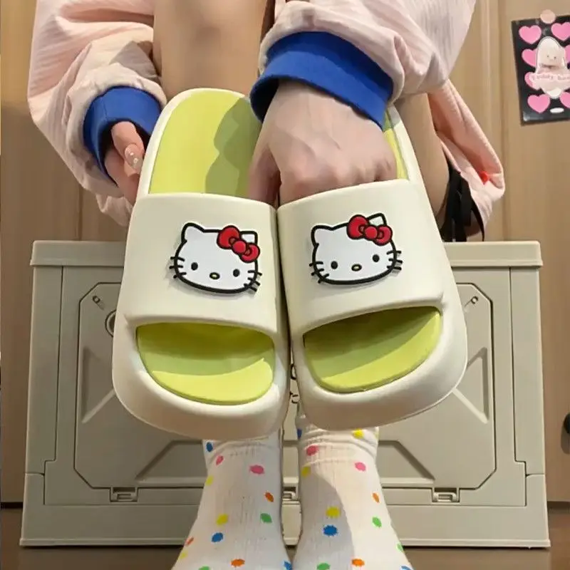 The New Sanrio Hello Kitty Shoe Slippers Fashion Slippers Summer Slippers Cute Cartoon Casual Fashion Pretty Girl's Beach Shoes
The New Sanrio Hello Kitty Shoe Slippers Fashion Slippers Summer Slippers Cute Cartoon Casual Fashion Pretty Girl's Beach Shoes
