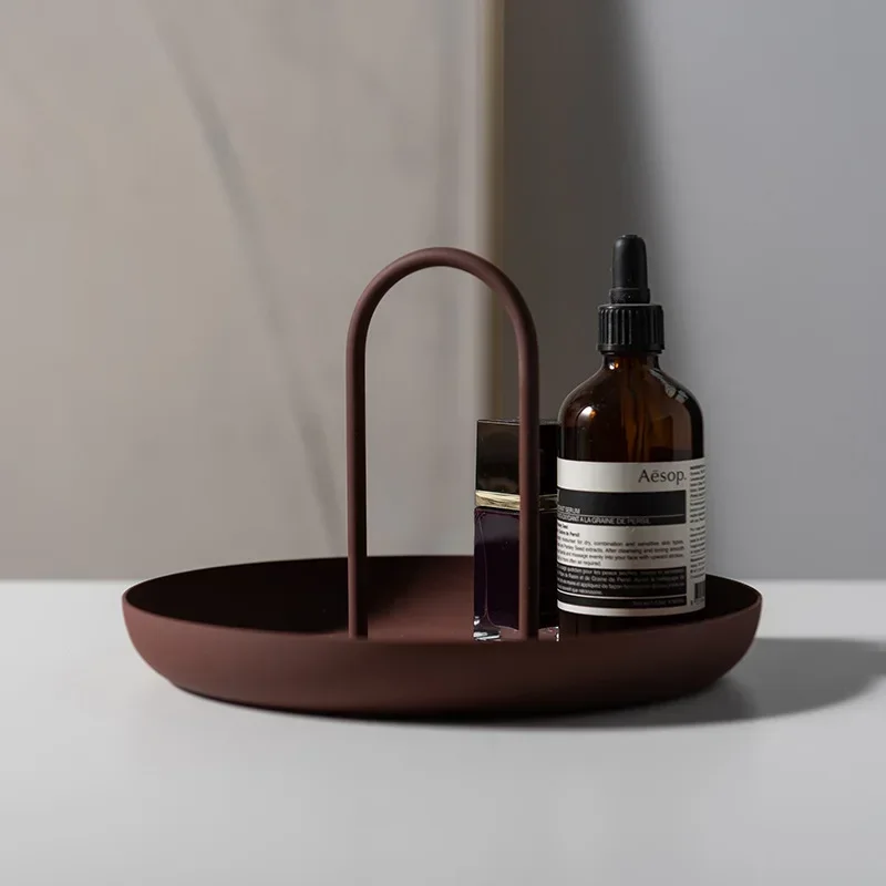 Nordic minimalist modern round portable tray living room entrance debris small objects desktop storage tray storage tray
Nordic minimalist modern round portable tray living room entrance debris small objects desktop storage tray storage tray