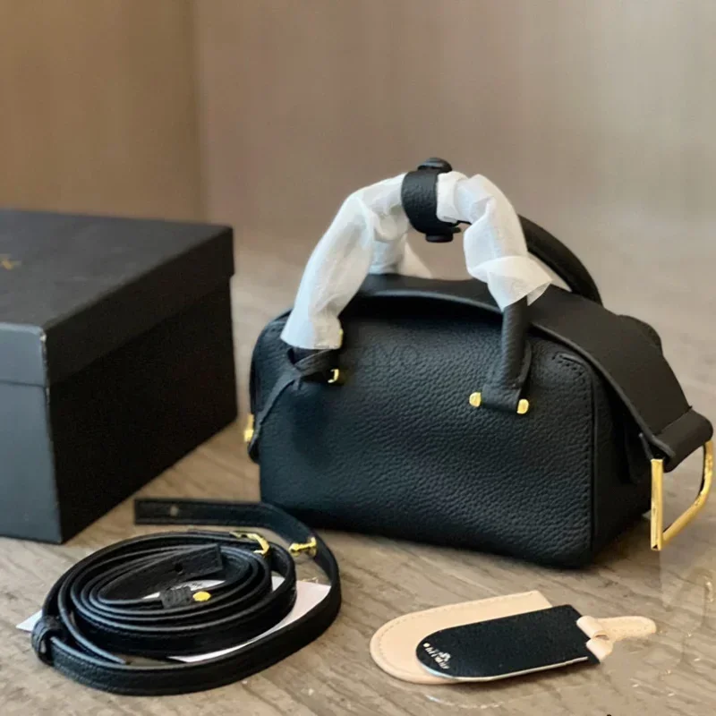 Real Leather Women's Handbag Cool Box Nano Exclusive Custom Fashion Men's Classic Crossbody Mini Shoulder Bag
Real Leather Women's Handbag Cool Box Nano Exclusive Custom Fashion Men's Classic Crossbody Mini Shoulder Bag