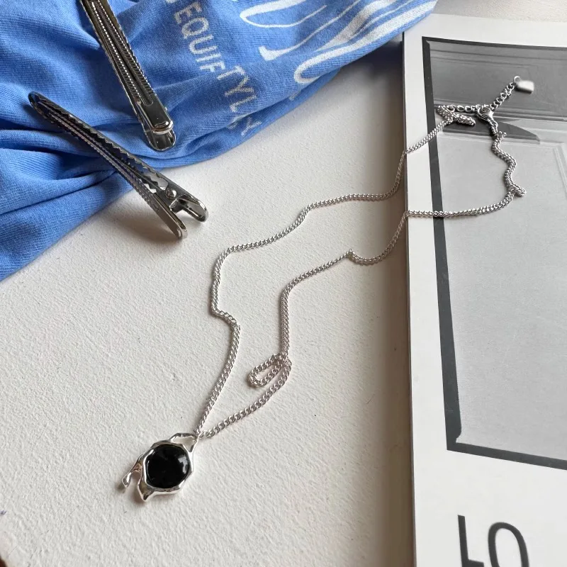 

Ожерелье из стерлингового серебра 925 пробы с черной асимметричной подвеской геометрической формы в стиле панк простое для женщин и девушек ювелирные изделия подарок Прямая поставка оптовая продажа