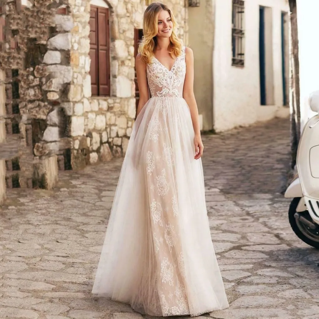 Elegant Bohemian Lace Wedding Dresses For Women 2023 A Line Sleeveless Applique Bridal Gown Sexy V Neck Vestidos De Novia Custom
Elegant Bohemian Lace Wedding Dresses For Women 2023 A Line Sleeveless Applique Bridal Gown Sexy V Neck Vestidos De Novia Custom