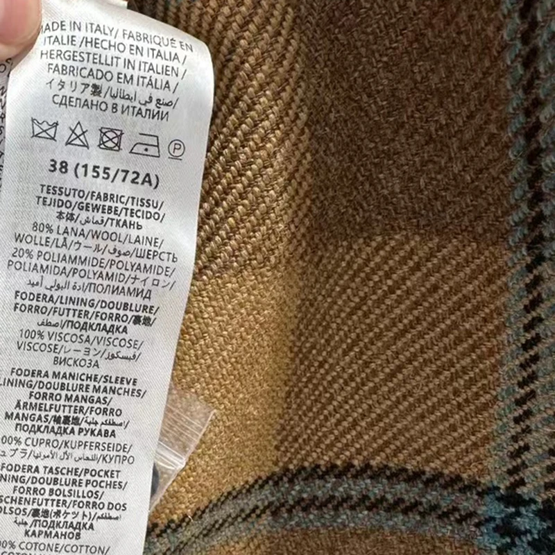 Fashion Retro Khaki Position Plaid Woolen Crop Jacket For Women High Quality Lapel Double Breasted Elegant Coats Lady 2022 Fashion Retro Khaki Position Plaid Woolen Crop Jacket For Women High Quality Lapel Double Breasted Elegant Coats Lady 2022
