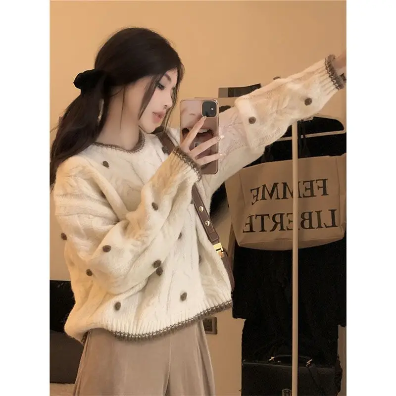 Gentle Sweet Sweater Women Fall and Winter 2023 New Thickened Loose Short Design Sense Long-sleeved Knitwear
Gentle Sweet Sweater Women Fall and Winter 2023 New Thickened Loose Short Design Sense Long-sleeved Knitwear
