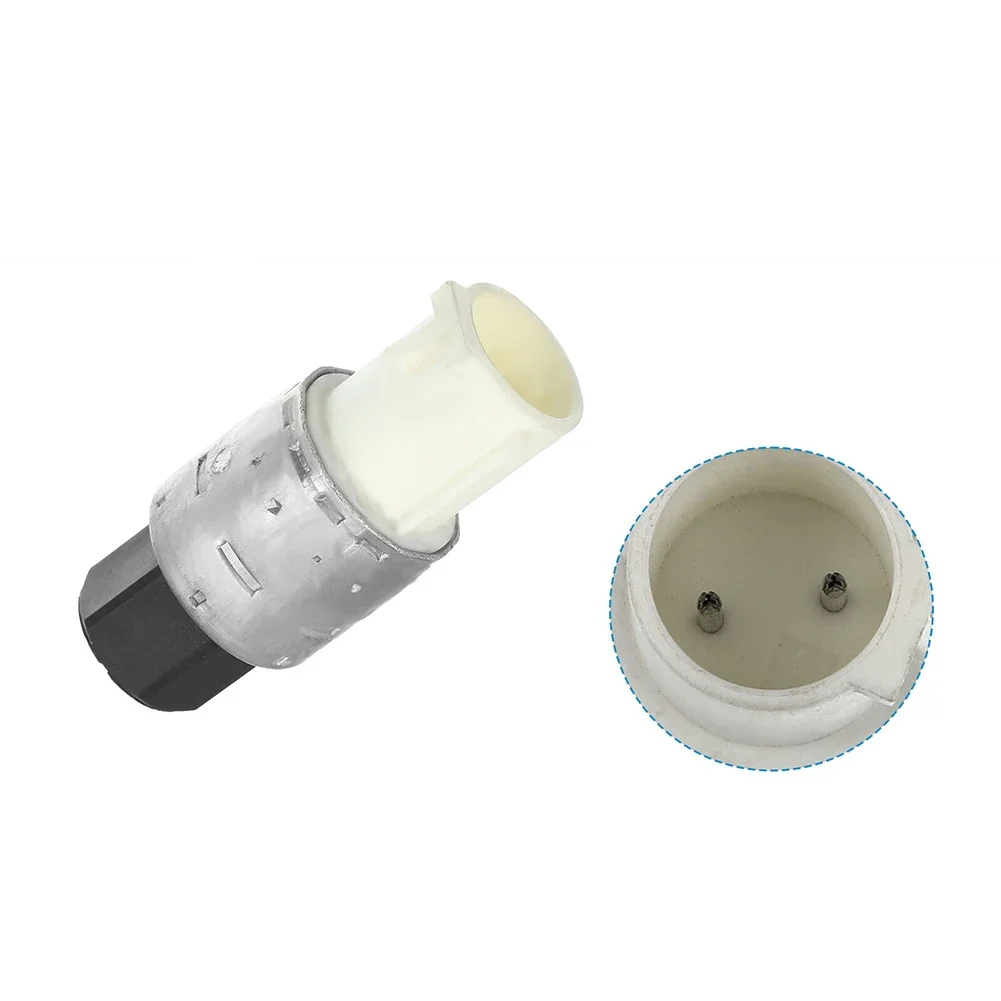 A/C Air Conditioning Cycling Pressure Switch For Ford And Other Brands Ensures Maximum Durability With High Quality Materials
A/C Air Conditioning Cycling Pressure Switch For Ford And Other Brands Ensures Maximum Durability With High Quality Materials