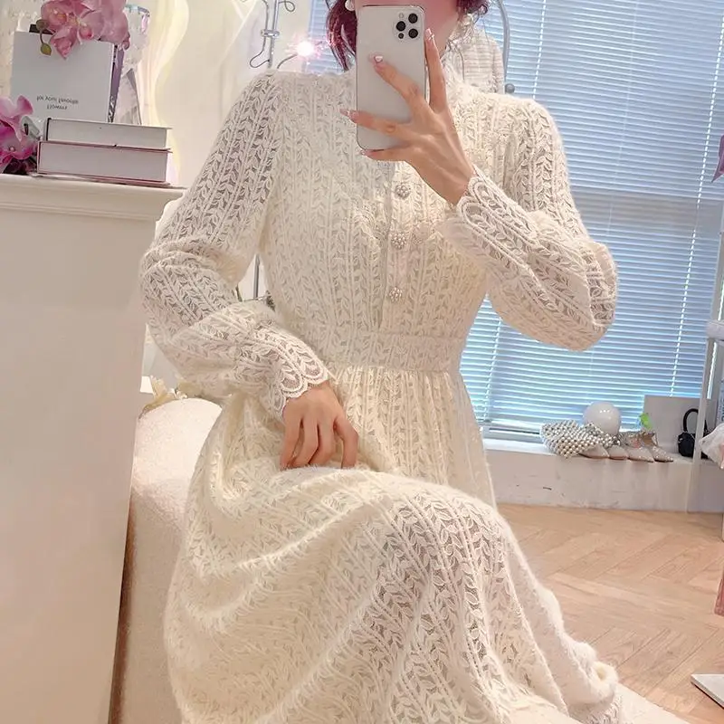 2023 new Women Long Fitted Dress Sleeve V Neck See-though Evening Lace Ball Gown Solid Color Party T739
2023 new Women Long Fitted Dress Sleeve V Neck See-though Evening Lace Ball Gown Solid Color Party T739