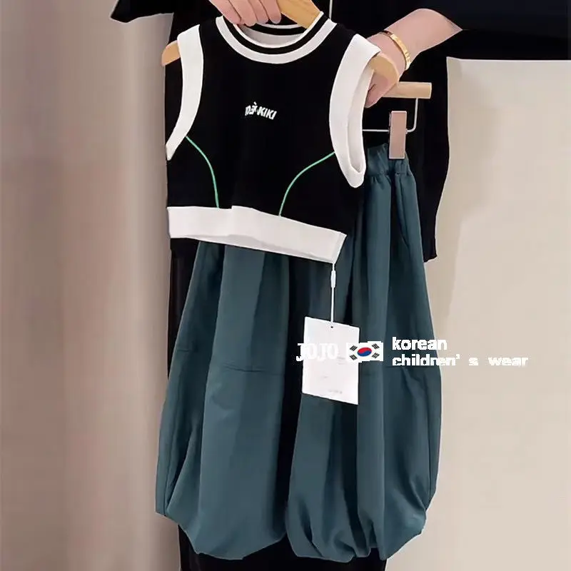Children's Sets for Girls Summer Suit Tank Top + Cuffed Trousers Two-piece Set Casual Outer Wear Simple Style Loungewear Outfit
Children's Sets for Girls Summer Suit Tank Top + Cuffed Trousers Two-piece Set Casual Outer Wear Simple Style Loungewear Outfit