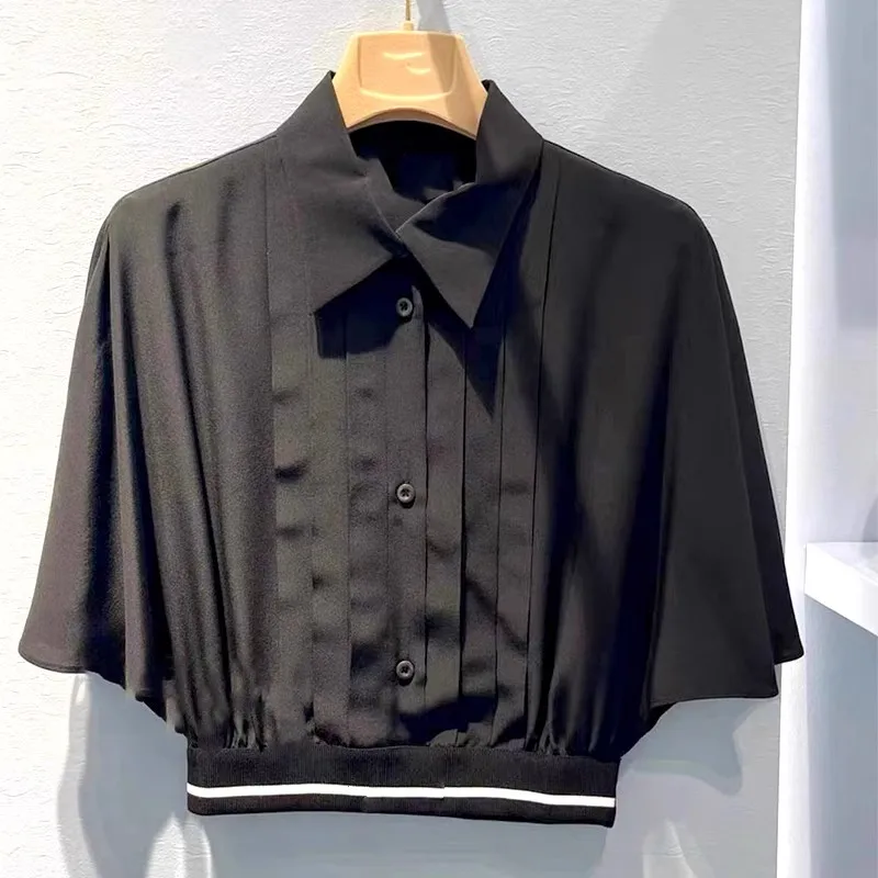 Fashion Classic Luxury Designer cloth Black polo collar bat sleeve shirt with waistband top female
Fashion Classic Luxury Designer cloth Black polo collar bat sleeve shirt with waistband top female