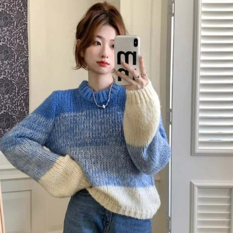 LKSK 2023 New round Neck Gradient Color Sweater Women's Winter Design Sweater Top Pullover Sweater
LKSK 2023 New round Neck Gradient Color Sweater Women's Winter Design Sweater Top Pullover Sweater
