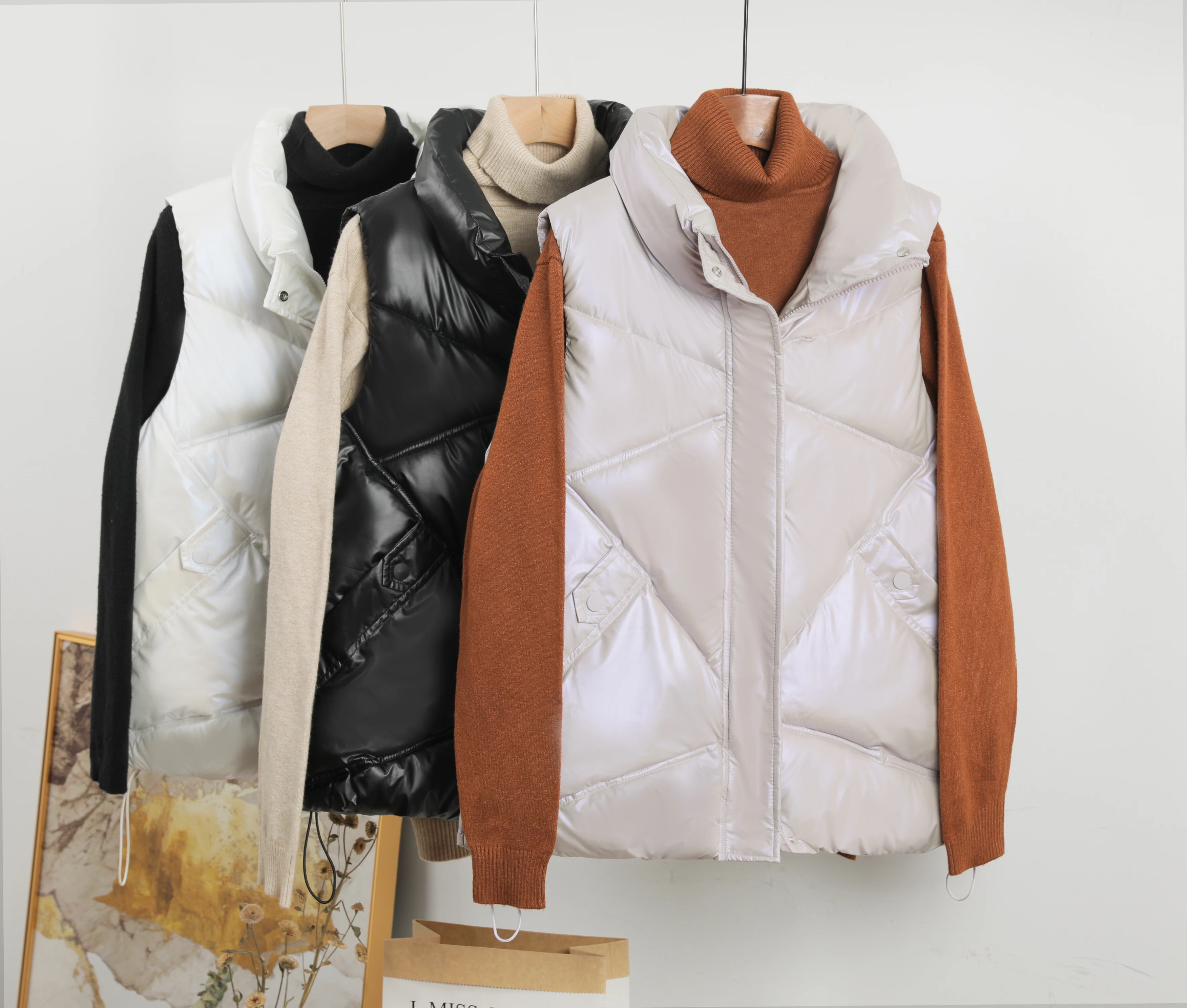 

Warm Autumn And Winter Vest Jacket Sleeveless 2023 New Fashion Snow Wear Short Waistcoat Female YTNMYOP