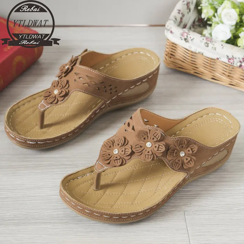 Summer FlatSandal for Women Sandales Multicolor Retro Flowers Flip-flops Women Slippers Sandalias Mujer Platform Shoes Slippers
Summer FlatSandal for Women Sandales Multicolor Retro Flowers Flip-flops Women Slippers Sandalias Mujer Platform Shoes Slippers
