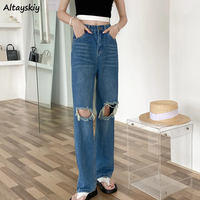 Jeans Women Hole Design Japanese Style Students Denim Trousers High Waist Pockets Summer All-match Daily Casual Popular Vintage
Jeans Women Hole Design Japanese Style Students Denim Trousers High Waist Pockets Summer All-match Daily Casual Popular Vintage