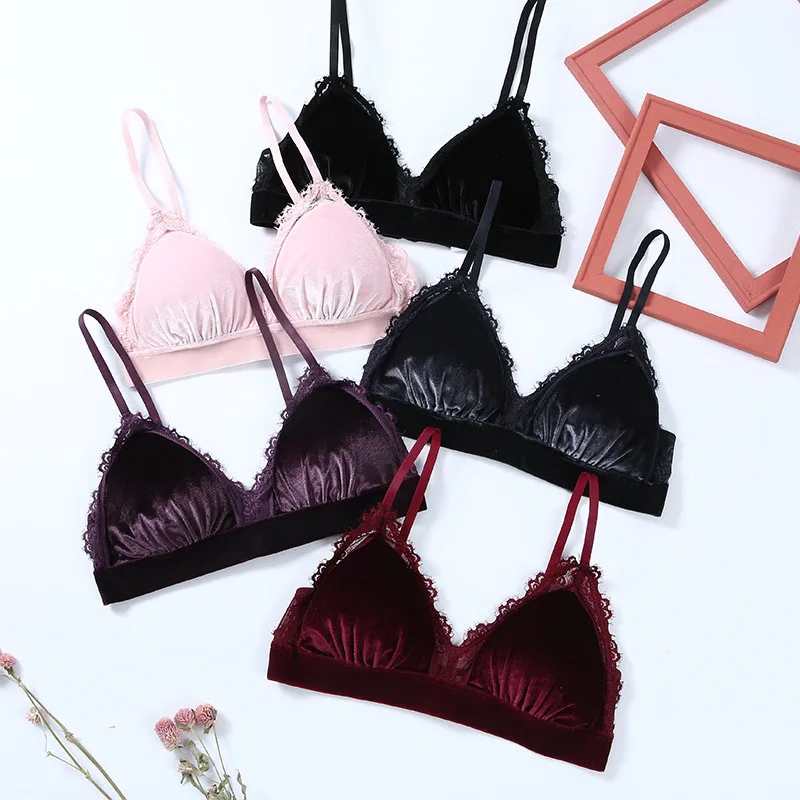 Autumn and Winter French Suede Set Lace Triangle Cup Women's Underwear Bralette Sexy Thin Bra Without Steel Rings 
Autumn and Winter French Suede Set Lace Triangle Cup Women's Underwear Bralette Sexy Thin Bra Without Steel Rings