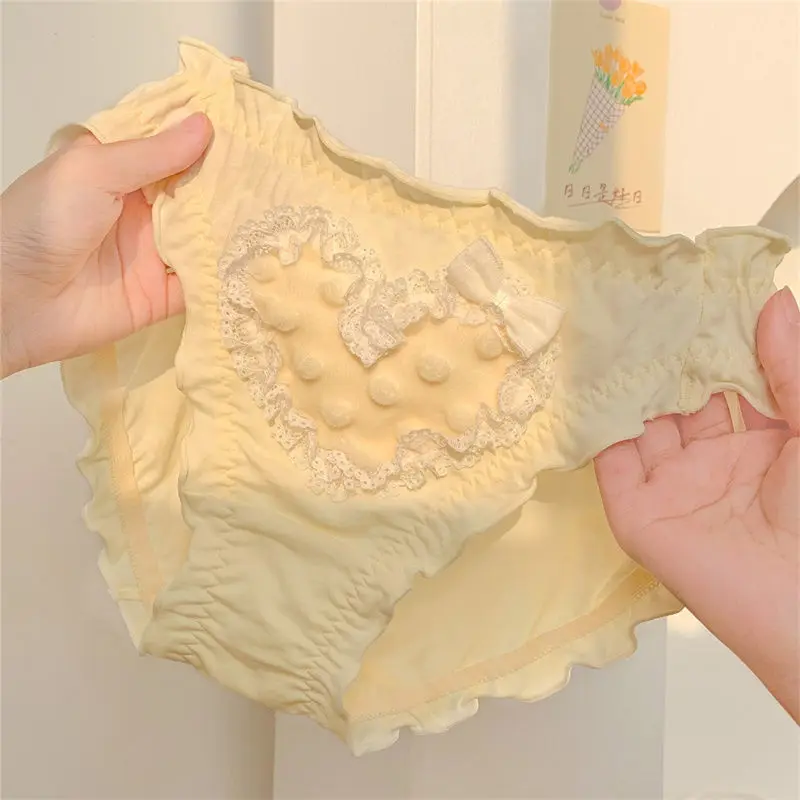 Women's Japanese Style Mid Rise Triangle Panties Girl Latest Daily Wear Underwear Pure Cotton Cute Sweet Plush Breathable Briefs
Women's Japanese Style Mid Rise Triangle Panties Girl Latest Daily Wear Underwear Pure Cotton Cute Sweet Plush Breathable Briefs
