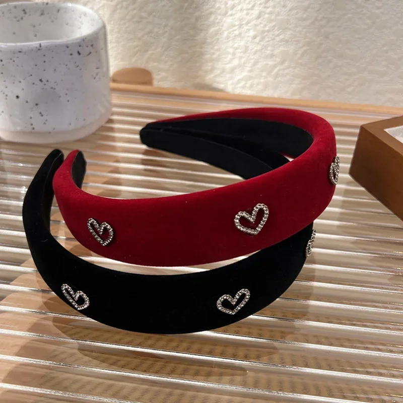 Minar Korean Style Shiny Rhinestones Heart Hairbands for Women Ladies Burgundy Black Color Velvet Wide Brimmed Headband Headwear
Minar Korean Style Shiny Rhinestones Heart Hairbands for Women Ladies Burgundy Black Color Velvet Wide Brimmed Headband Headwear