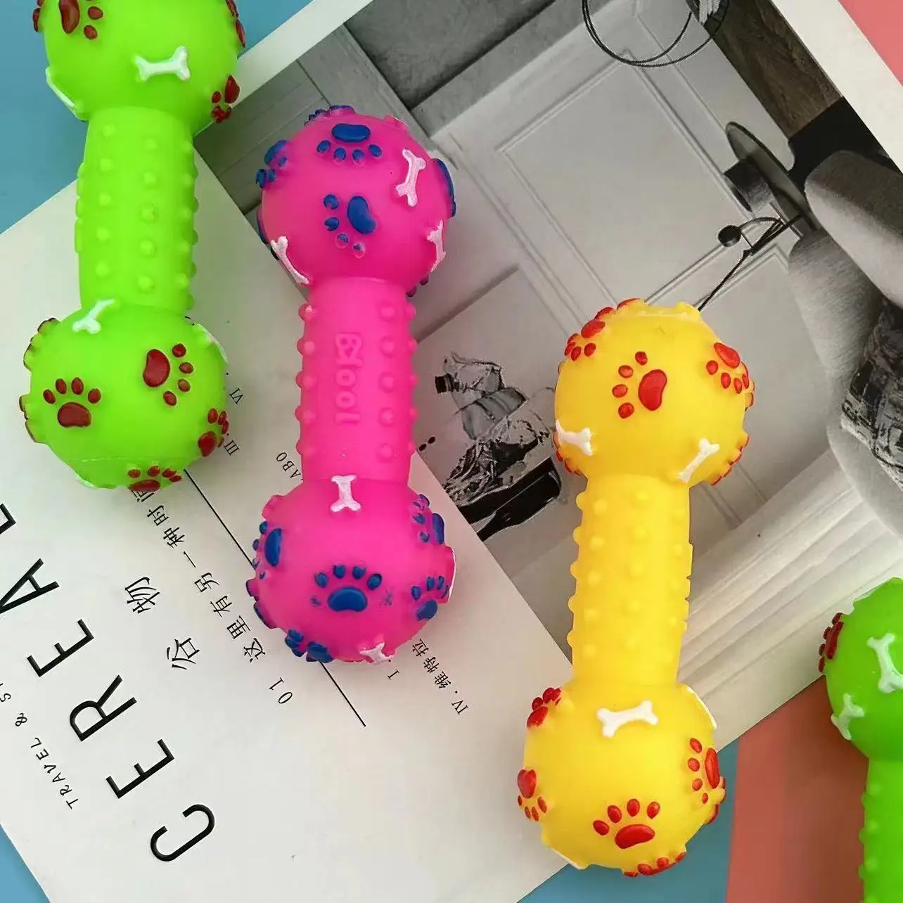 Dumbbell Toys for Dogs, Bone and Teeth Cleaning, Pet Products, Cat Training Supplies, 20 PCs, Wholesale
Dumbbell Toys for Dogs, Bone and Teeth Cleaning, Pet Products, Cat Training Supplies, 20 PCs, Wholesale