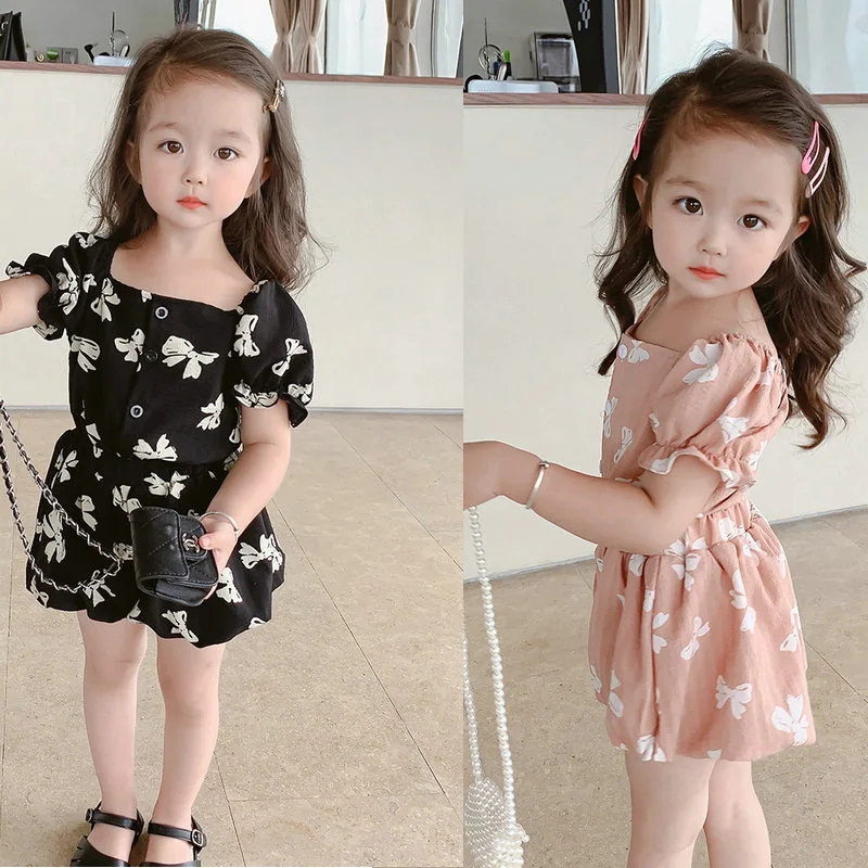 Summer Casual Baby Girls Lovely Ruffled Sleeves Shirt Tops+Bud Short Pants Suit Kids 2PCS Outfits Child Outerwear 2-8 Years
Summer Casual Baby Girls Lovely Ruffled Sleeves Shirt Tops+Bud Short Pants Suit Kids 2PCS Outfits Child Outerwear 2-8 Years