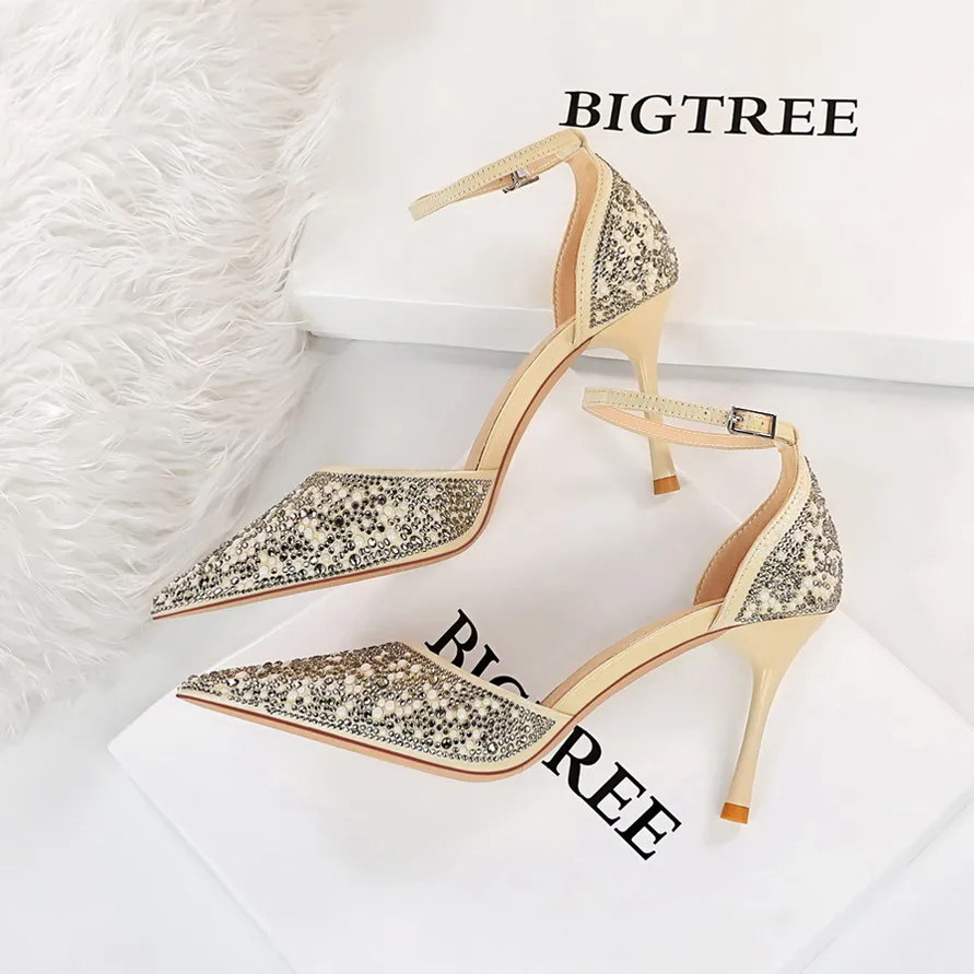 BIGTREE Shoes Rhinestones Women Pumps Buckle High Heels Summer Cutout Sandals Stiletto Heels Sexy Party Shoes Plus Size 43
BIGTREE Shoes Rhinestones Women Pumps Buckle High Heels Summer Cutout Sandals Stiletto Heels Sexy Party Shoes Plus Size 43