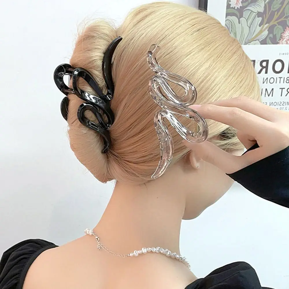 Snake-shaped Hair Claw for Women Transparent Wave Hair Clips Shark Clip Korean Hairpins Hairgrips Gifts Party Headwear
Snake-shaped Hair Claw for Women Transparent Wave Hair Clips Shark Clip Korean Hairpins Hairgrips Gifts Party Headwear
