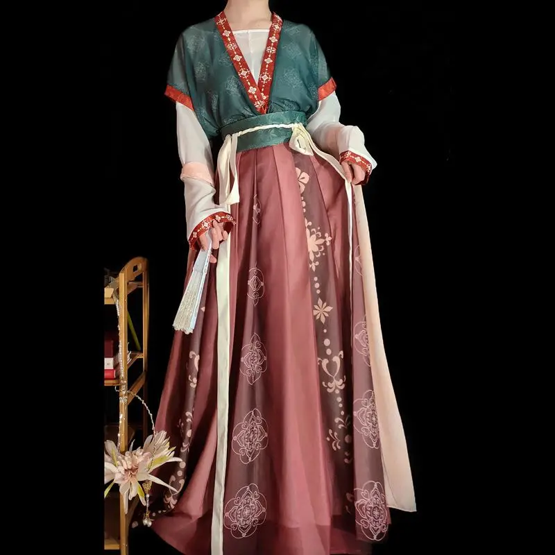 2024 New Chinese Classical Costume Hanfu Original Women's Round Necked Placket Shirt With Waist Length Restored Tang Style
2024 New Chinese Classical Costume Hanfu Original Women's Round Necked Placket Shirt With Waist Length Restored Tang Style