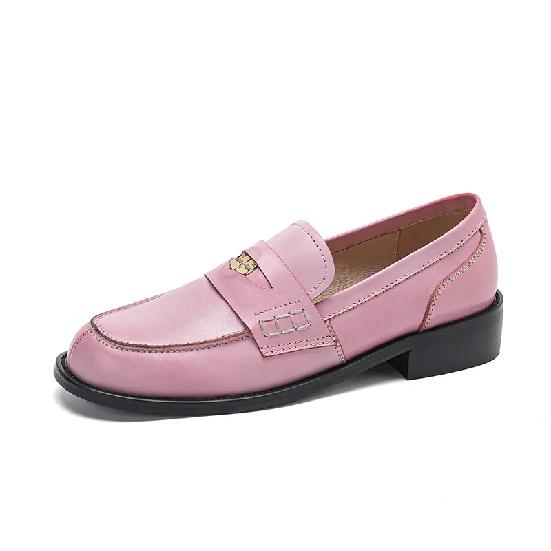 Fashion British Pumps Autumn Low Heels Elegant Blue Pink Round Toe Splicing Metal Decoration Loafers New Women Shoes Plus Size
Fashion British Pumps Autumn Low Heels Elegant Blue Pink Round Toe Splicing Metal Decoration Loafers New Women Shoes Plus Size