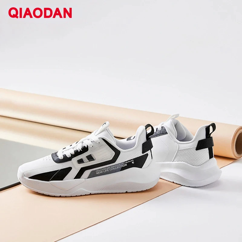 QIAODAN Skateboarding Shoes Men 2023 Summer Classics Anti-Slippery Breathable Comfortable Leather Anti-slip Sneakers XM45220566
QIAODAN Skateboarding Shoes Men 2023 Summer Classics Anti-Slippery Breathable Comfortable Leather Anti-slip Sneakers XM45220566